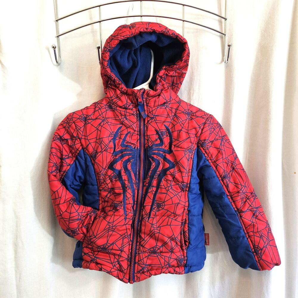 Marvel Spider-Man 2 hooded winter puffer coat, boys size 5T.